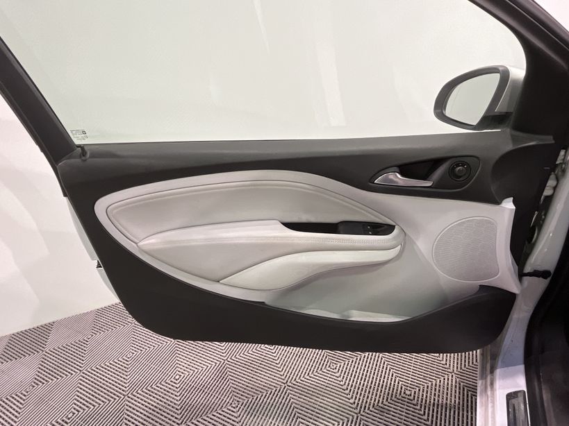 OPEL ADAM 2014 - Photo n°24