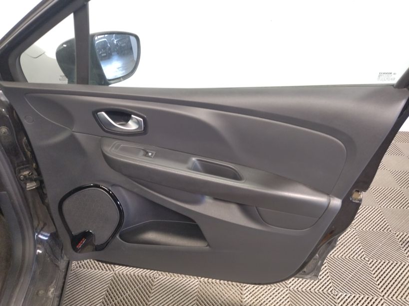 RENAULT CLIO IV ESTATE BUSINESS 2017 - Photo n°5