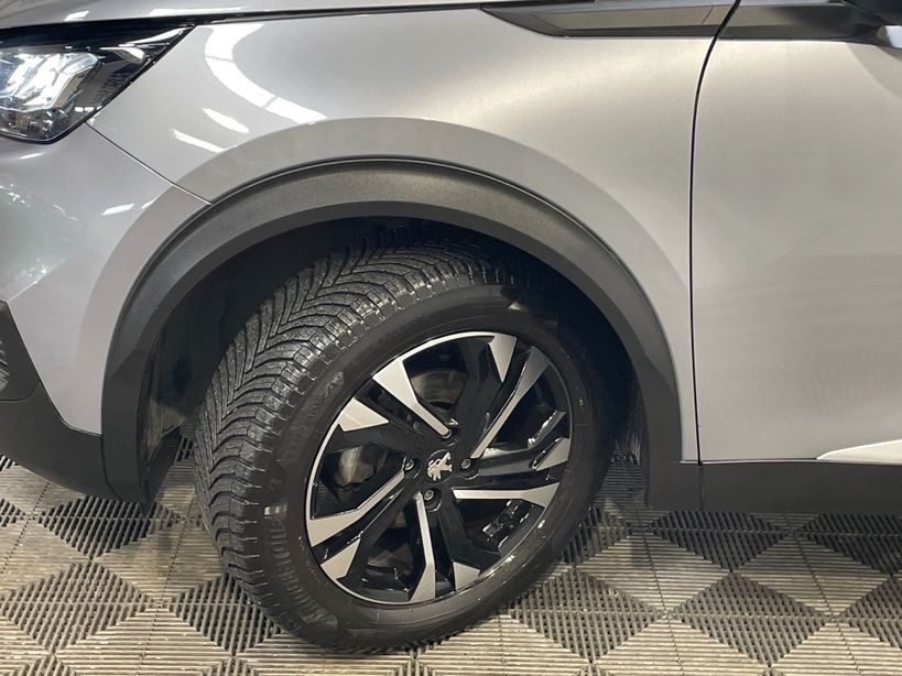 PEUGEOT 2008 2023 - Photo n°8