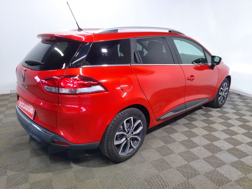 RENAULT CLIO IV ESTATE 2018 - Photo n°5