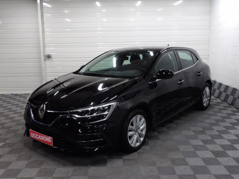 RENAULT MEGANE IV BERLINE 2021 - Photo n°1