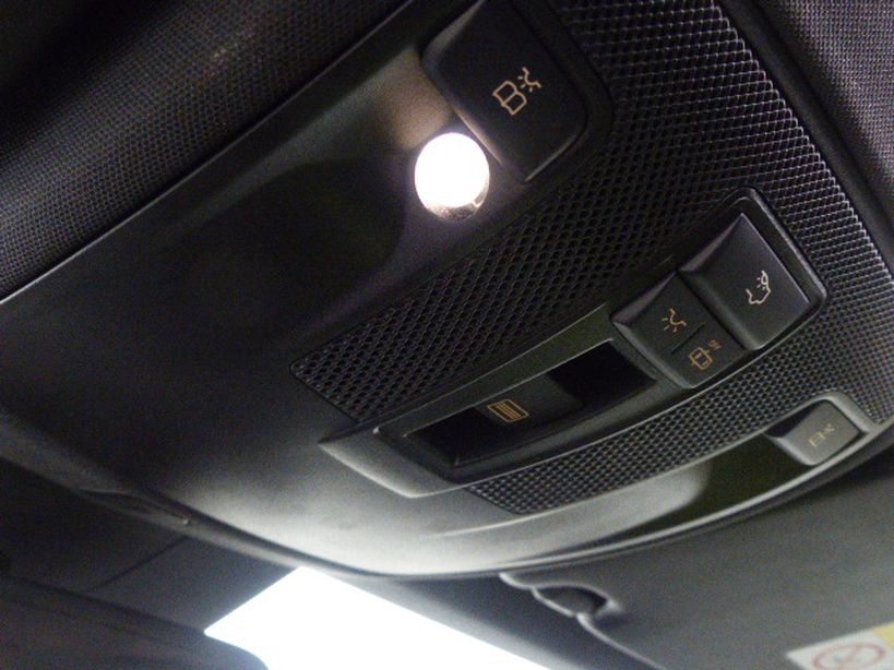 MERCEDES CLASSE A 2013 - Photo n°27