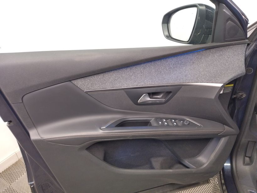 PEUGEOT 5008 2018 - Photo n°10