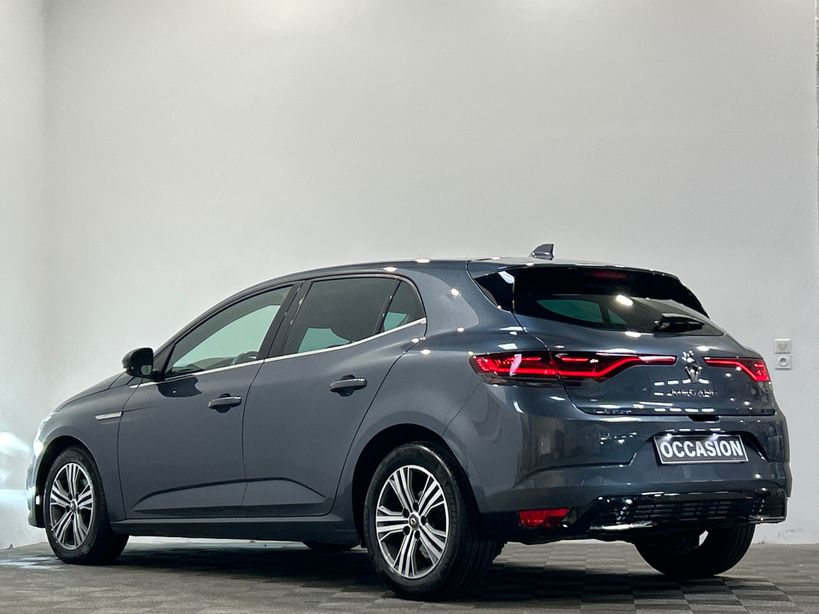 RENAULT MEGANE IV BERLINE 2021 - Photo n°4