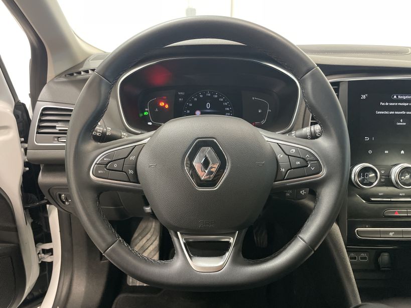 RENAULT MEGANE IV BERLINE 2021 - Photo n°21