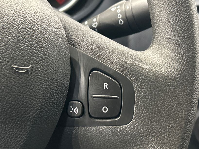 RENAULT TRAFIC FOURGON 2021 - Photo n°23