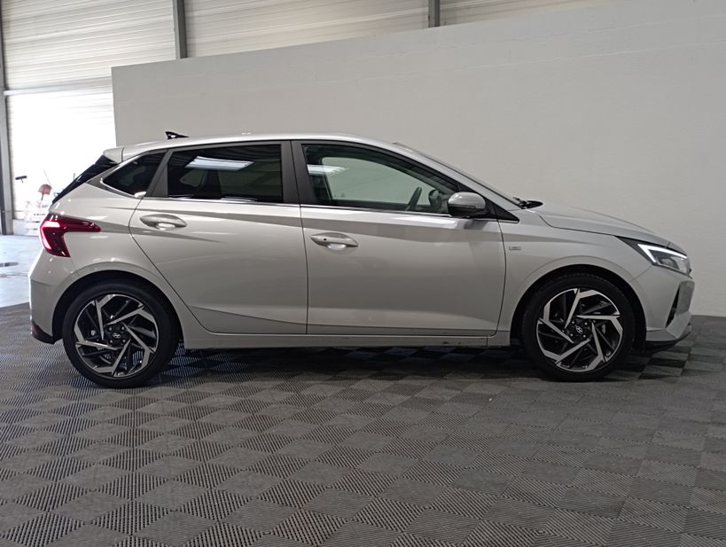 HYUNDAI i20 2022 - Photo n°9