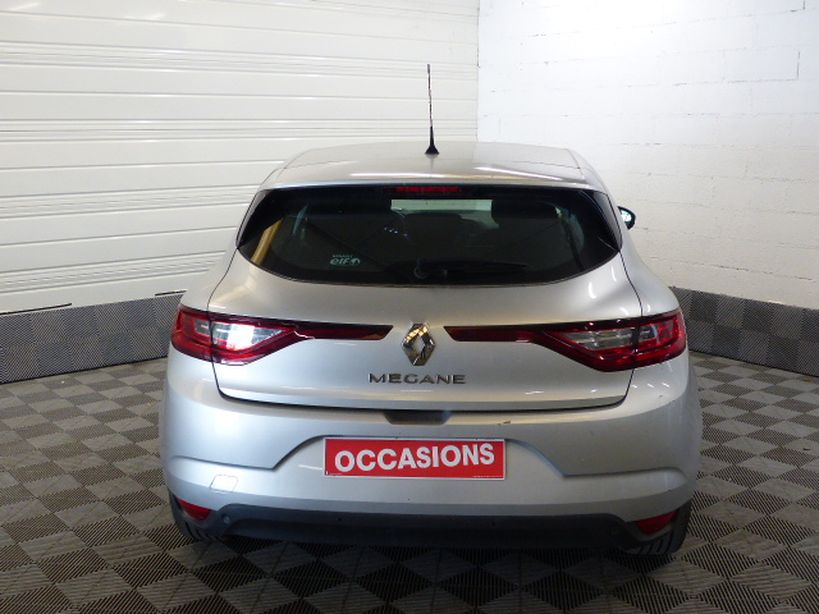 RENAULT MEGANE IV BERLINE BUSINESS 2018 - Photo n°7