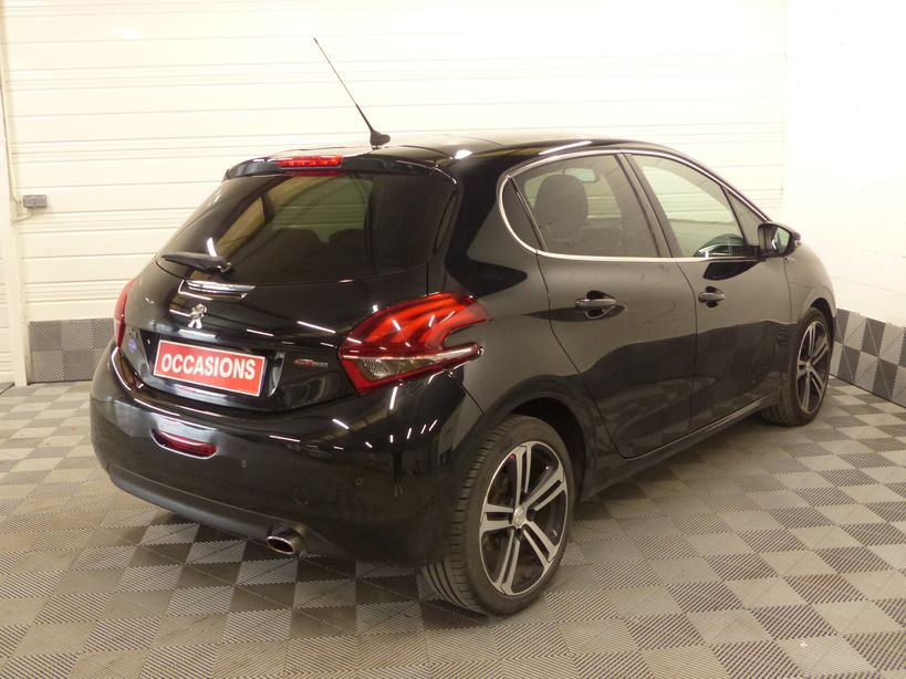 PEUGEOT 208 2018 - Photo n°4