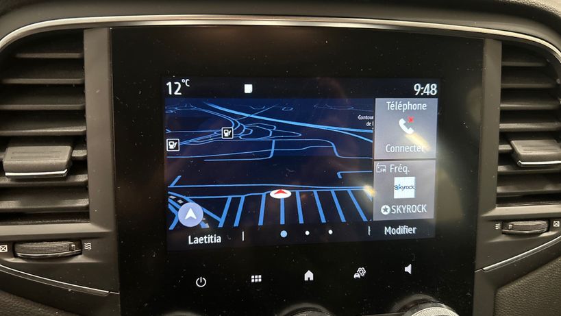 RENAULT MEGANE IV BERLINE 2021 - Photo n°10