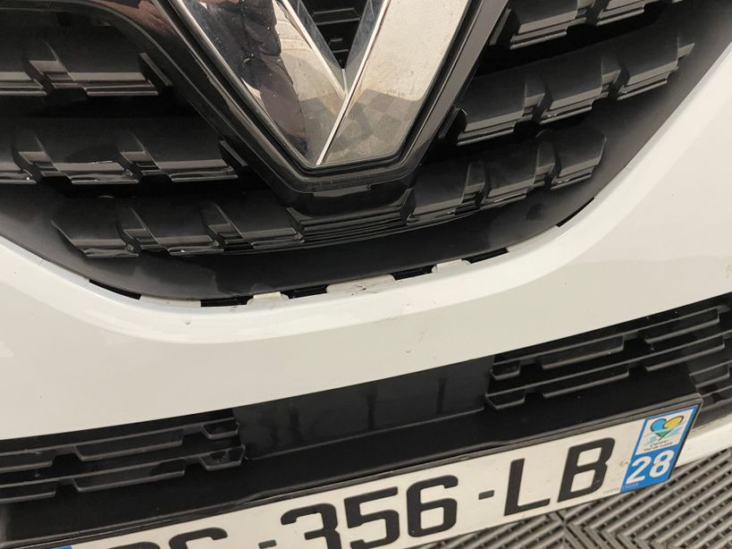 RENAULT CLIO V 2021 - Photo n°10