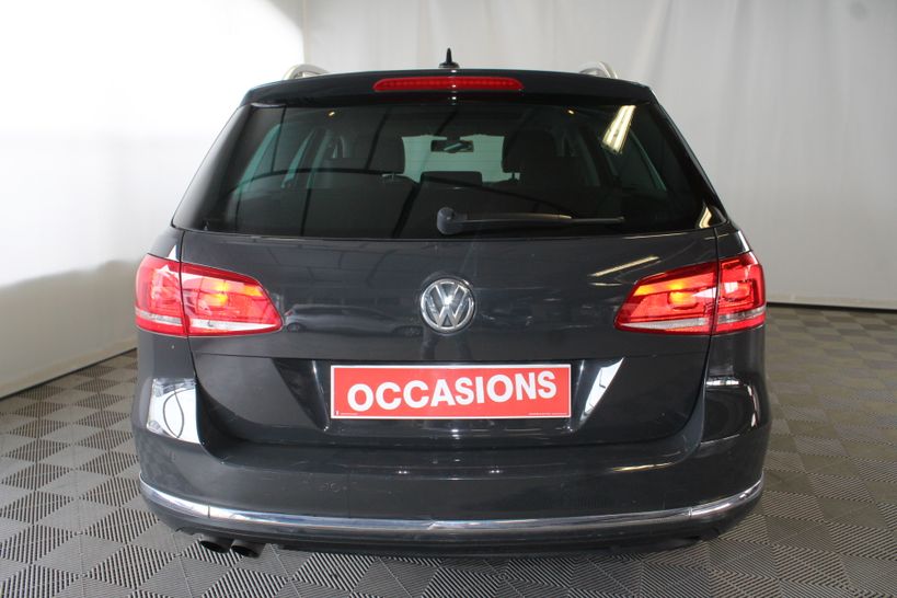VOLKSWAGEN PASSAT SW 2014 - Photo n°2