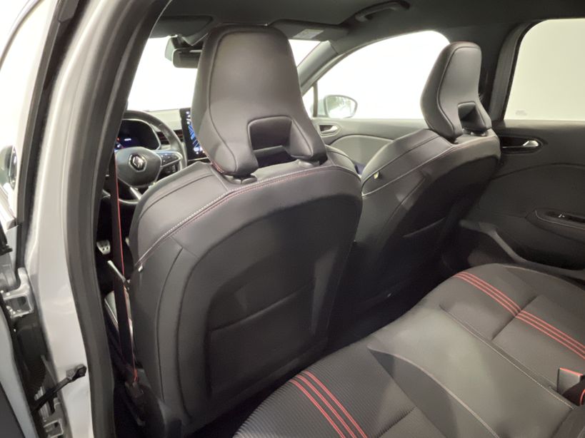 RENAULT CLIO V 2021 - Photo n°38