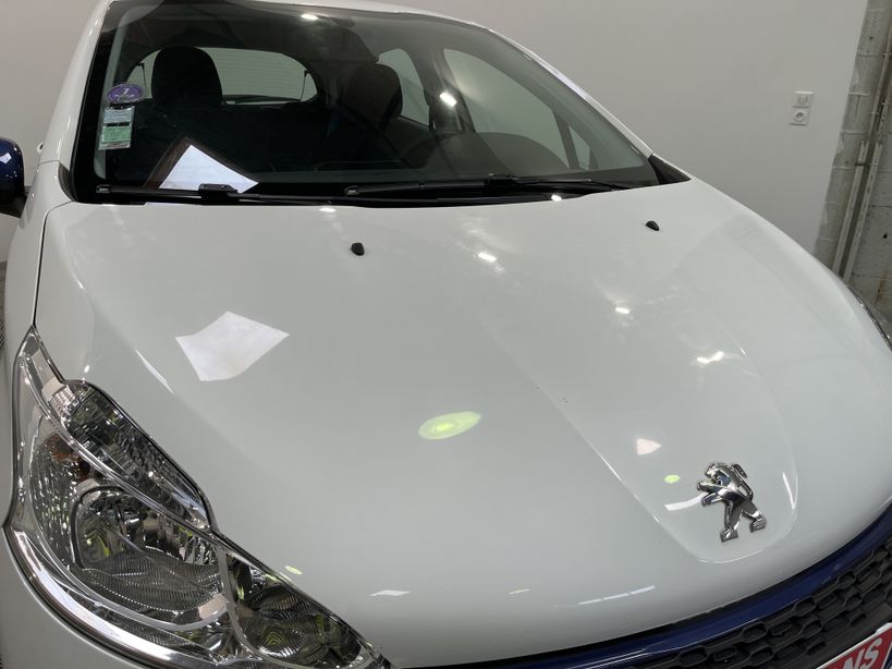 PEUGEOT 208 2015 - Photo n°37