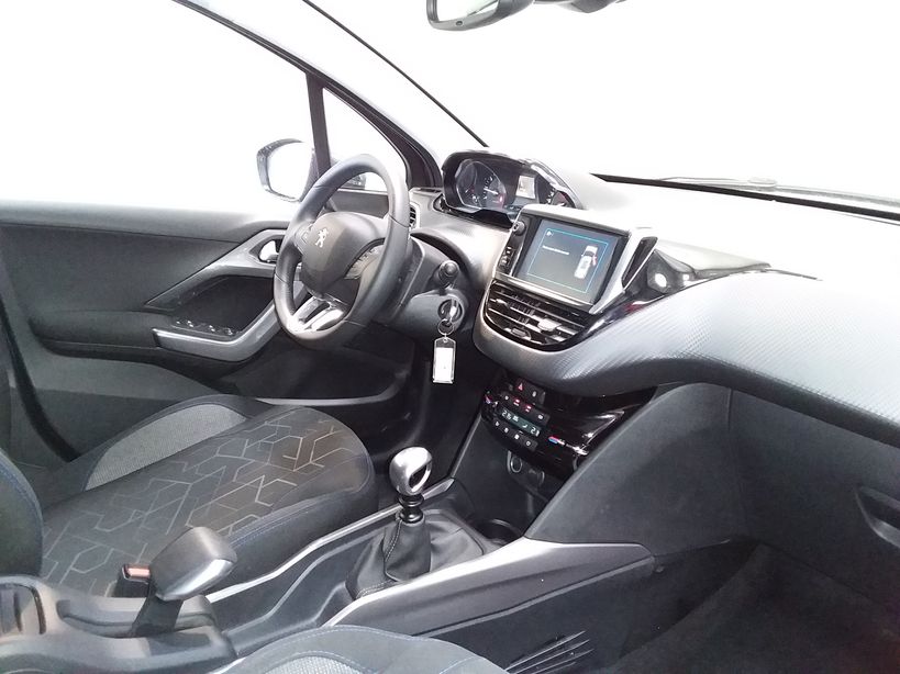 PEUGEOT 2008 2019 - Photo n°5