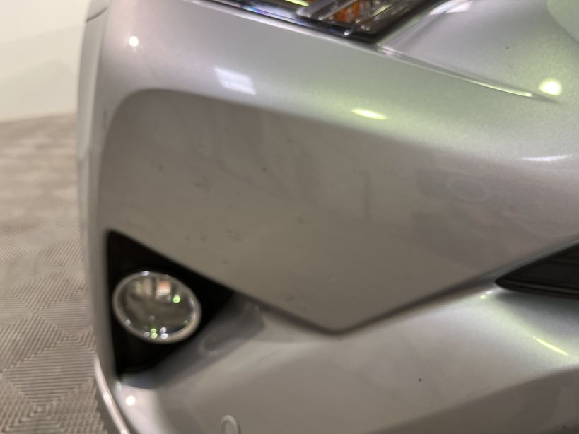 TOYOTA RAV4 HYBRIDE RC18 PRO 2019 - Photo n°10