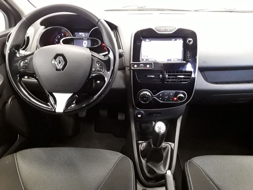 RENAULT CLIO IV ESTATE 2016 - Photo n°6