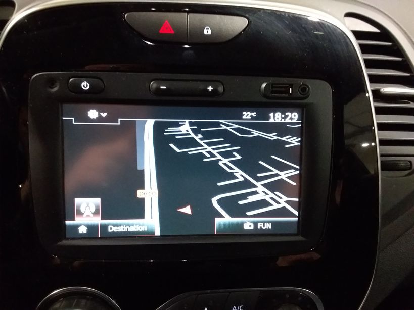 RENAULT CAPTUR 2018 - Photo n°15