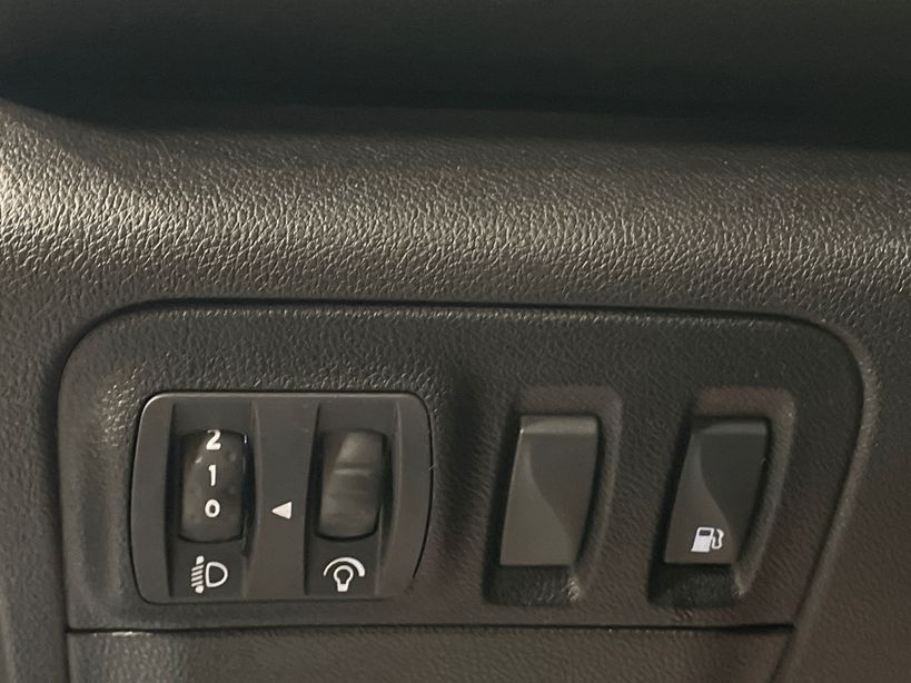 RENAULT MEGANE IV ESTATE 2021 - Photo n°31