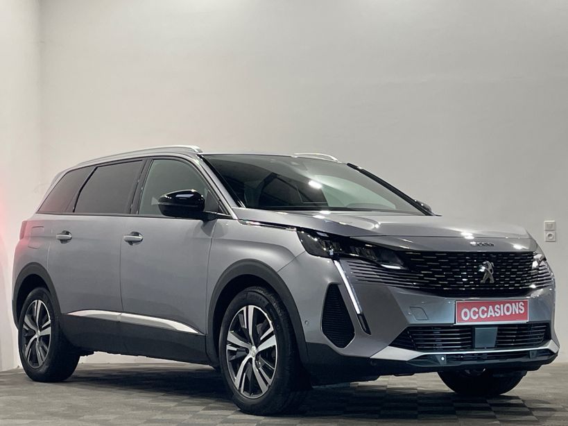 PEUGEOT 5008 2023 - Photo n°2
