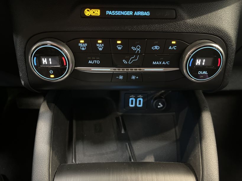 FORD KUGA 2021 - Photo n°16