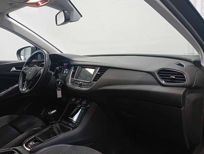 OPEL GRANDLAND X 2020 - Photo n°11