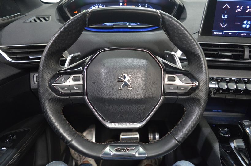 PEUGEOT 5008 2018 - Photo n°14