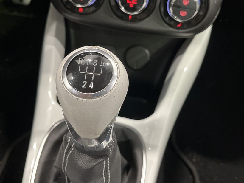 OPEL ADAM 2014 - Photo n°19