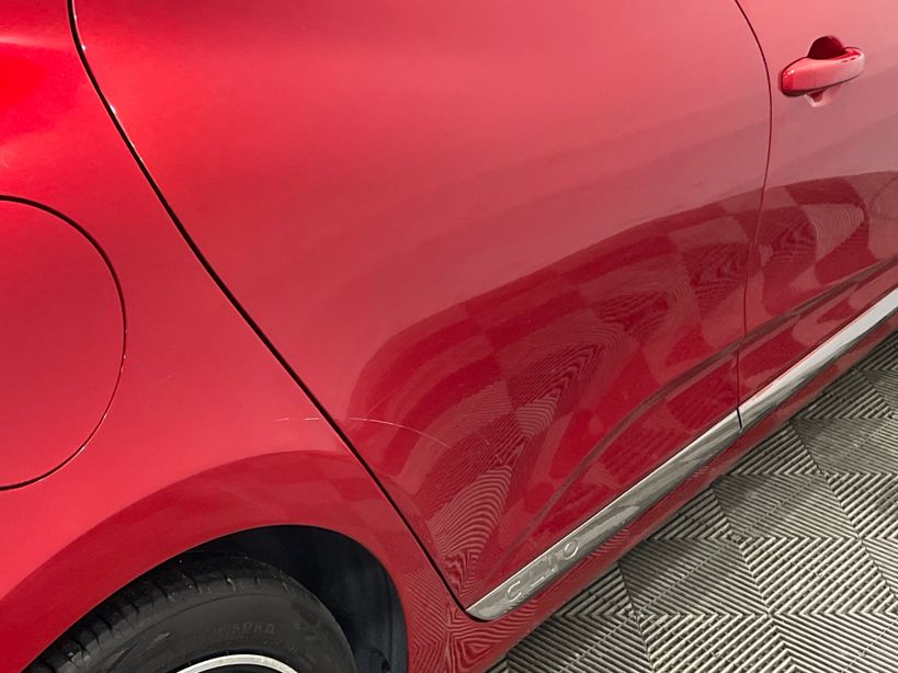 RENAULT CLIO V 2021 - Photo n°4