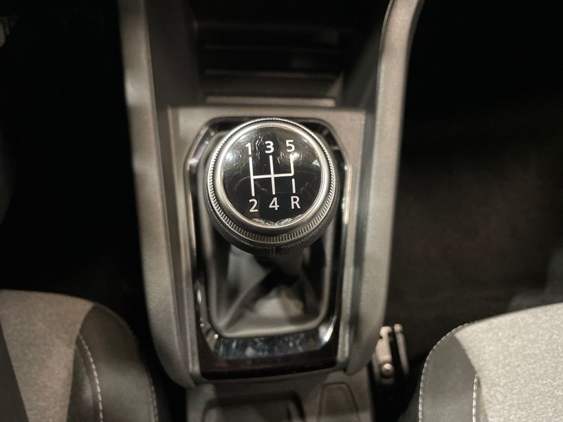 RENAULT CLIO V 2024 - Photo n°15