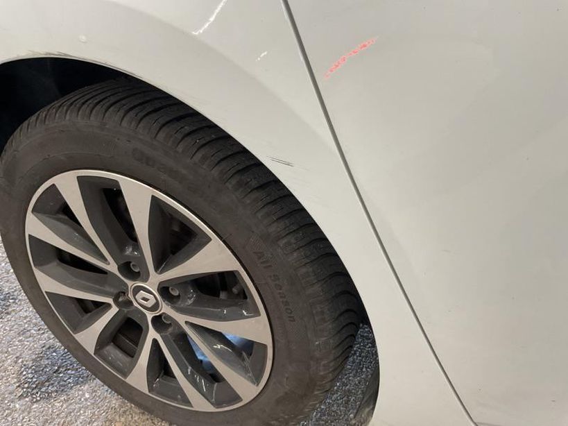 RENAULT CLIO V 2022 - Photo n°8