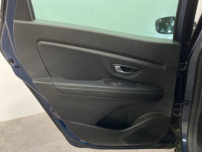 RENAULT GRAND SCENIC IV 2020 - Photo n°38