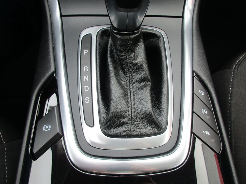 FORD GALAXY 2017 - Photo n°12