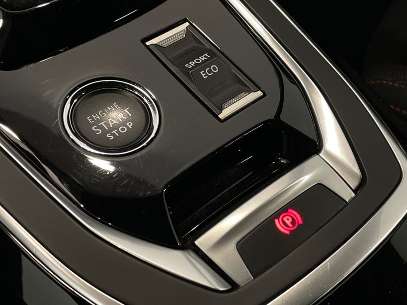 PEUGEOT 308 2021 - Photo n°20