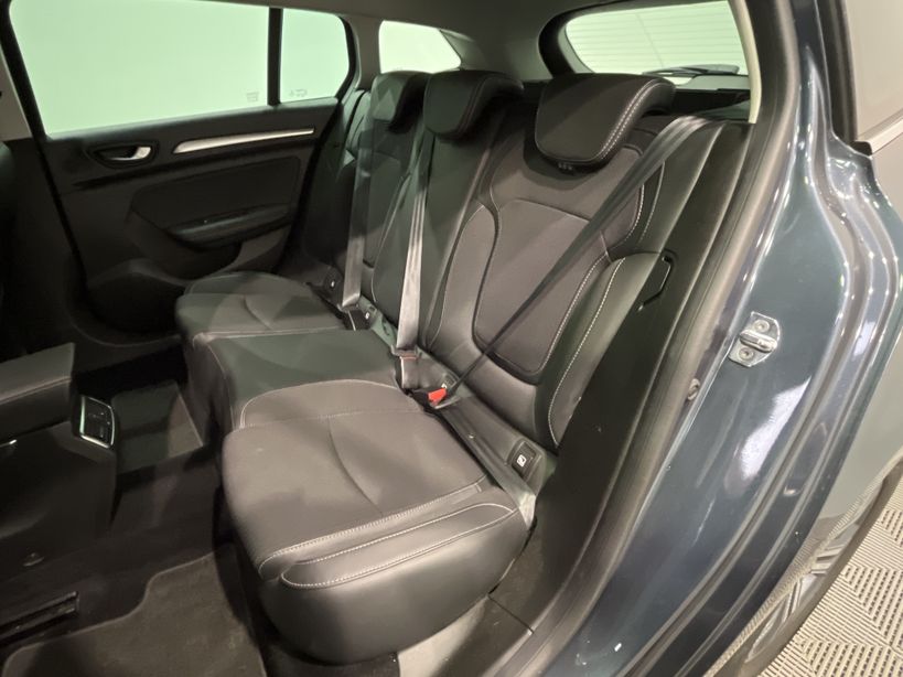 RENAULT MEGANE IV ESTATE 2020 - Photo n°9