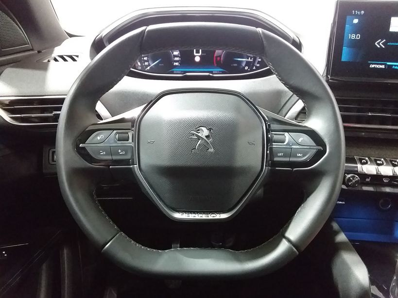 PEUGEOT 5008 2023 - Photo n°25