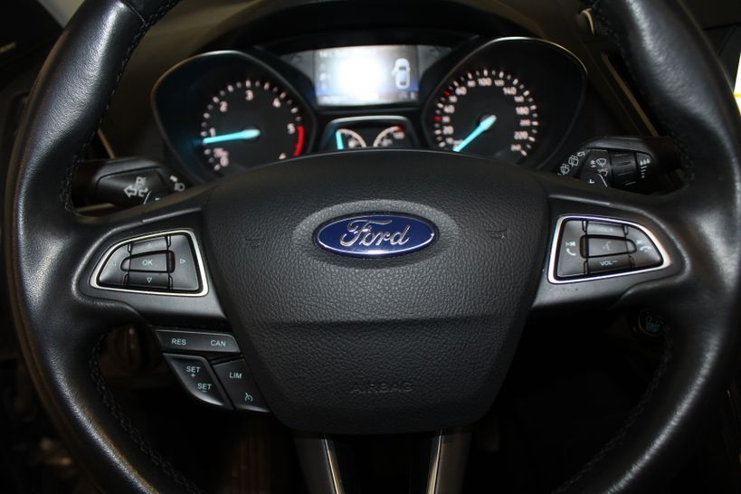 FORD KUGA 2018 - Photo n°14