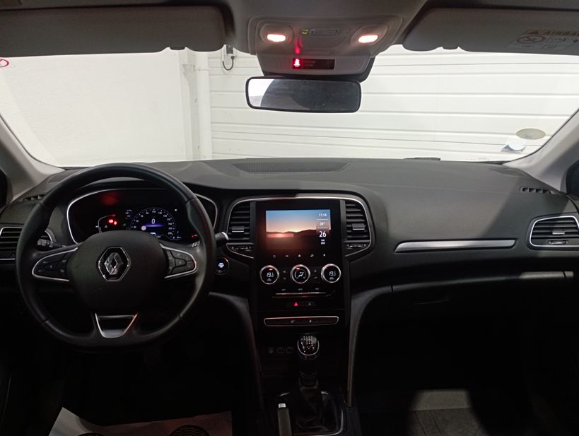 RENAULT MEGANE IV BERLINE 2021 - Photo n°13