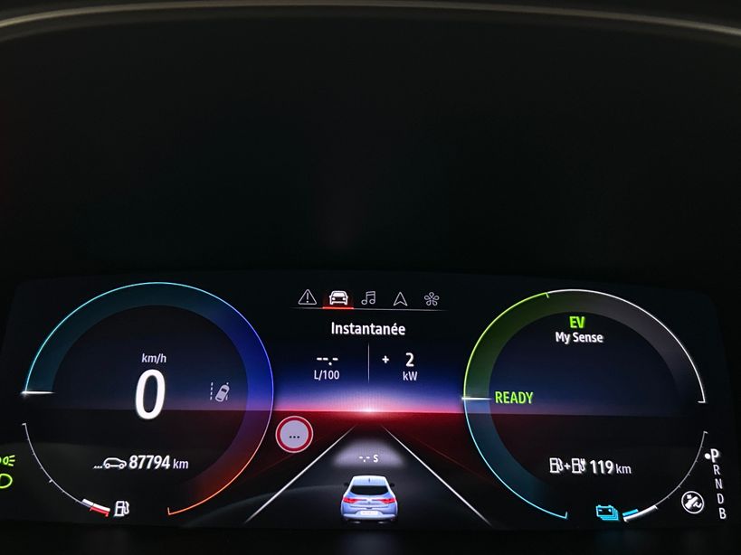 RENAULT MEGANE IV BERLINE 2023 - Photo n°40