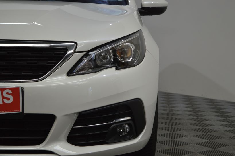 PEUGEOT 308 SW 2021 - Photo n°8