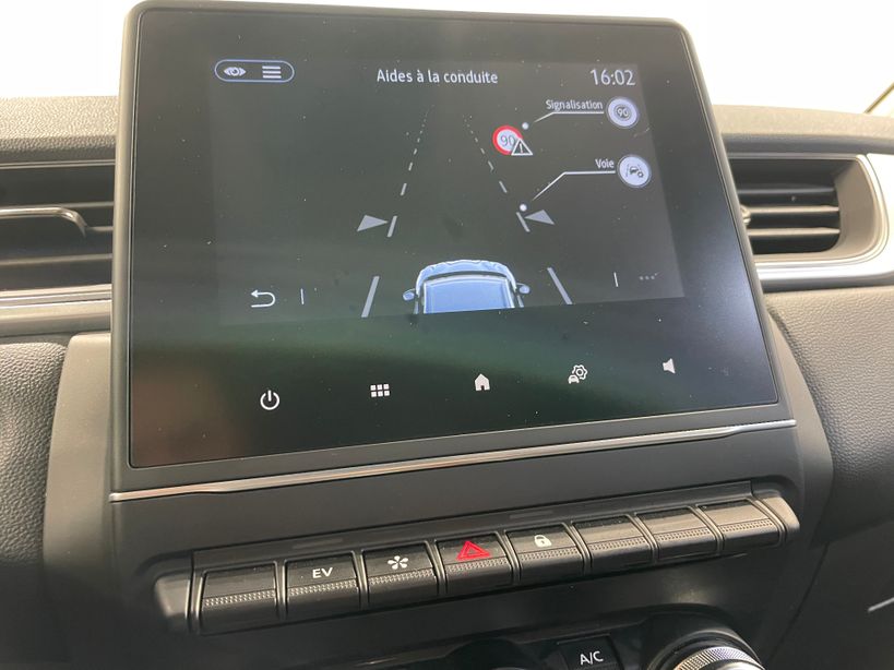 RENAULT CAPTUR 2022 - Photo n°24