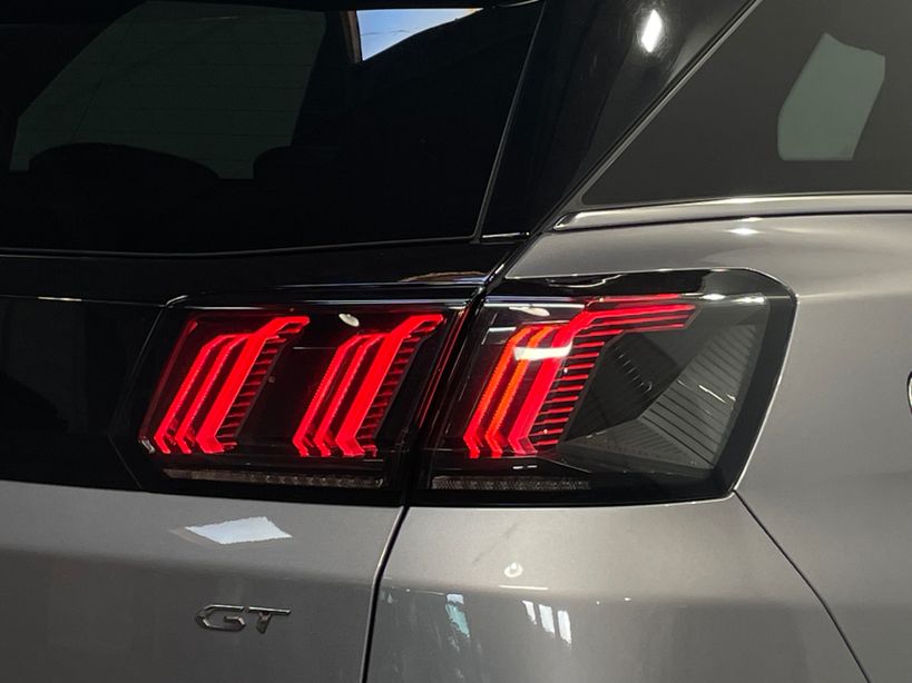 PEUGEOT 3008 2023 - Photo n°8