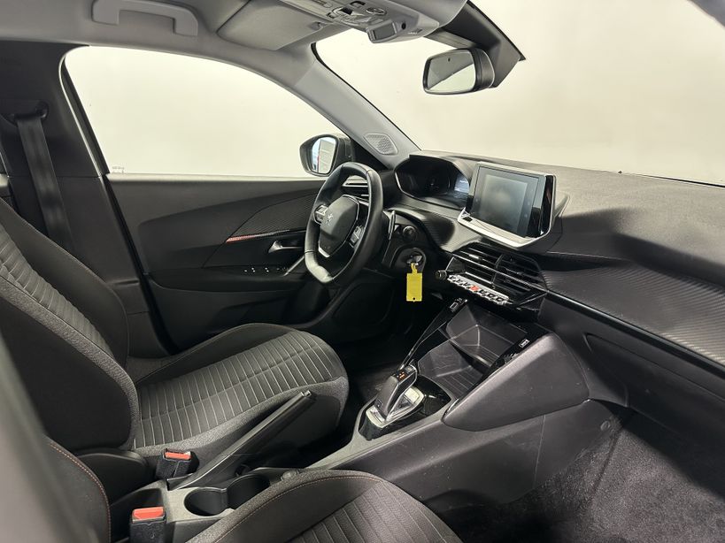 PEUGEOT 2008 BUSINESS 2021 - Photo n°9