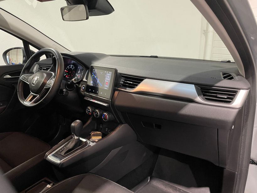 RENAULT CAPTUR 2021 - Photo n°9