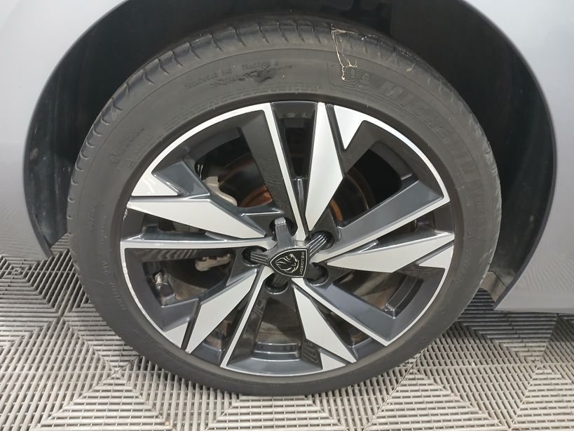 PEUGEOT 308 2022 - Photo n°11