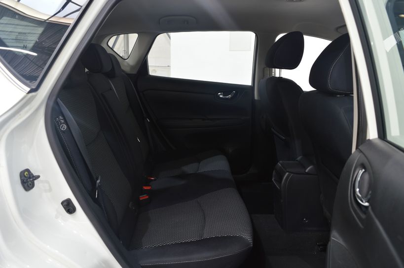 NISSAN PULSAR 2015 - Photo n°6