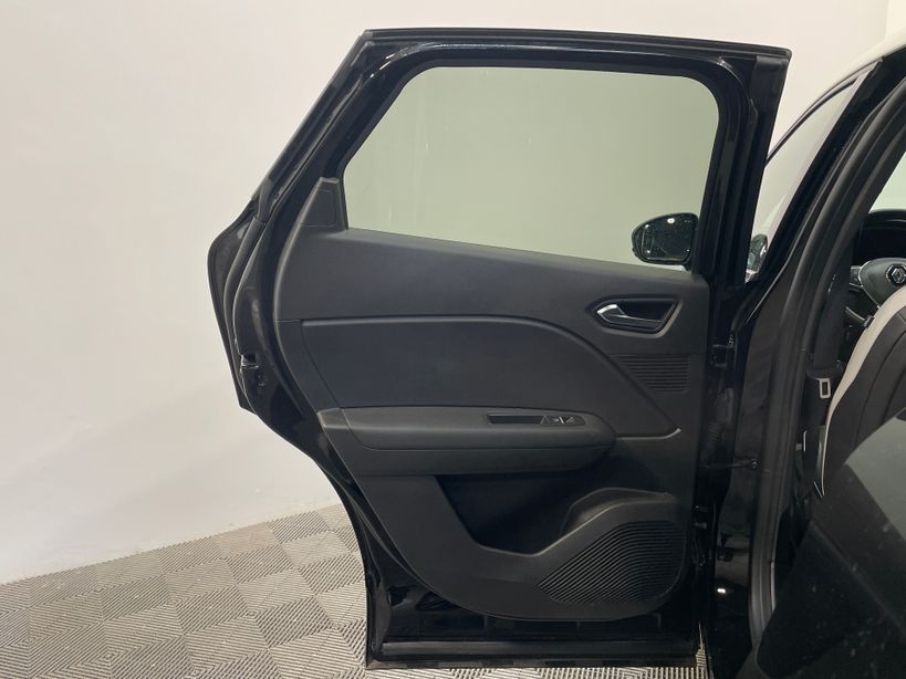RENAULT CAPTUR 2023 - Photo n°36