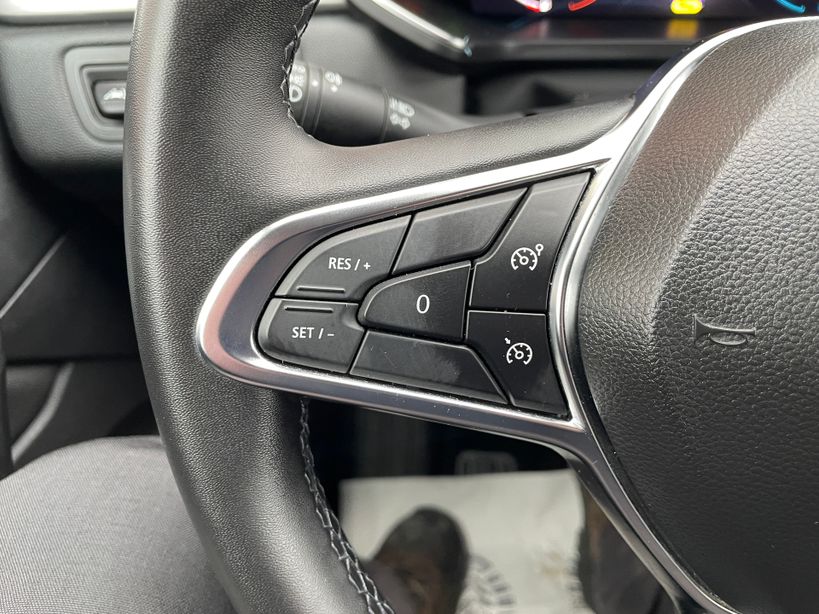 RENAULT CAPTUR 2021 - Photo n°32