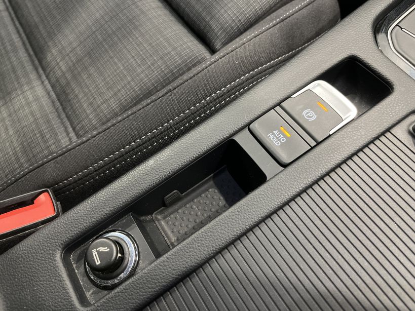 VOLKSWAGEN PASSAT BUSINESS 2019 - Photo n°22