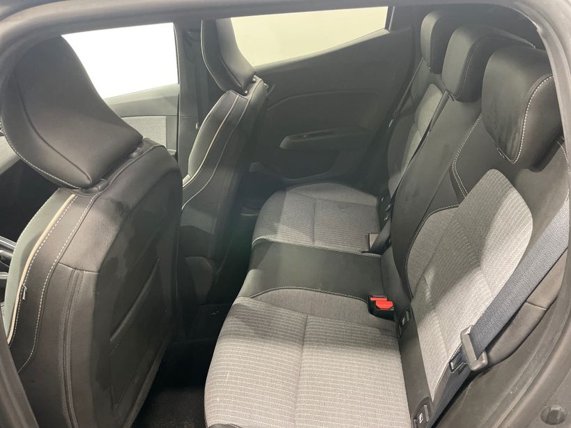 RENAULT CLIO V 2025 - Photo n°18